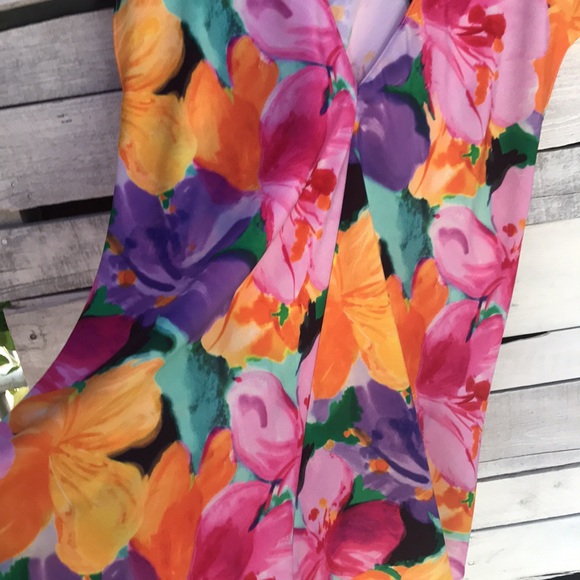 Lauren Ralph Lauren Women’s Sz M Floral V-Neck Sleeveless Tunic Blouse - Picture 3 of 9